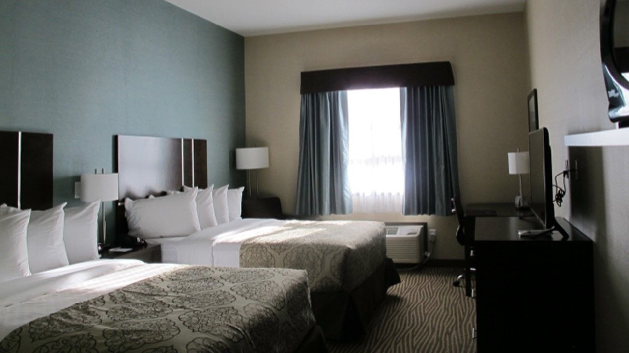 Best Western Plus Moosomin Hotel Exterior photo